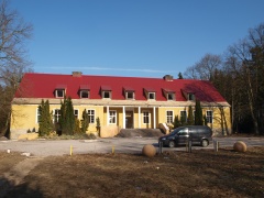 Dwór w Piaskach Wielkich